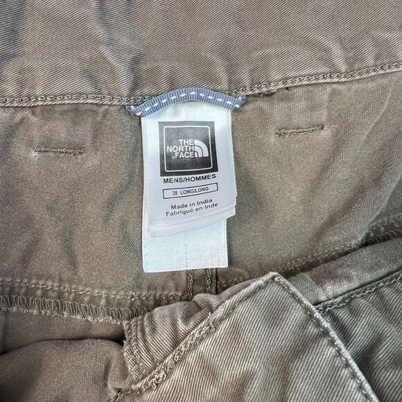 The North Face Mens Green Short Size 38 - Picture 3 of 6